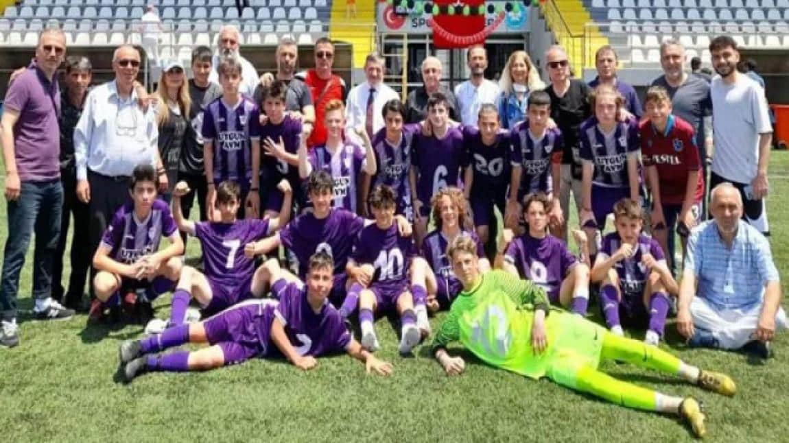 Yıldız Erkekler Futbol Turnuvasında Türkiye İkincisi Olduk
