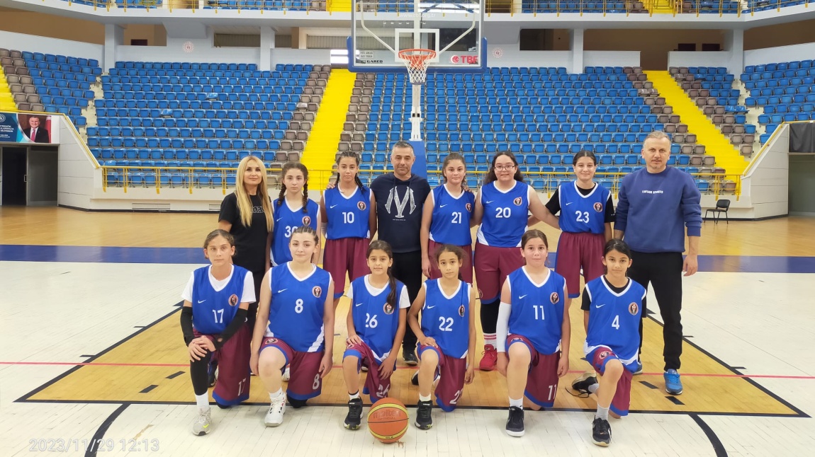 Yıldız Kız Basketbol Takımımız Trabzon Şampiyonu